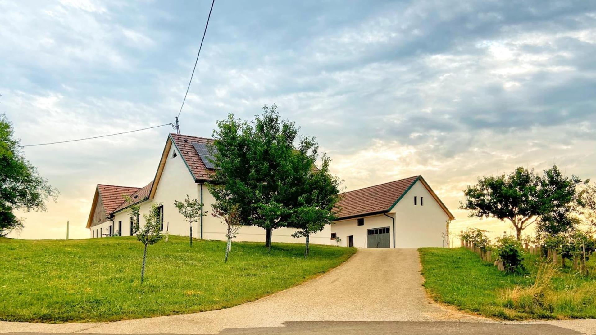 Kaeferberghof Im Burgenland, Komfortzimmer Mit Fruehstueck, Bed & Breakfast, Urlaub Am Bauernhof Eltendorf Экстерьер фото